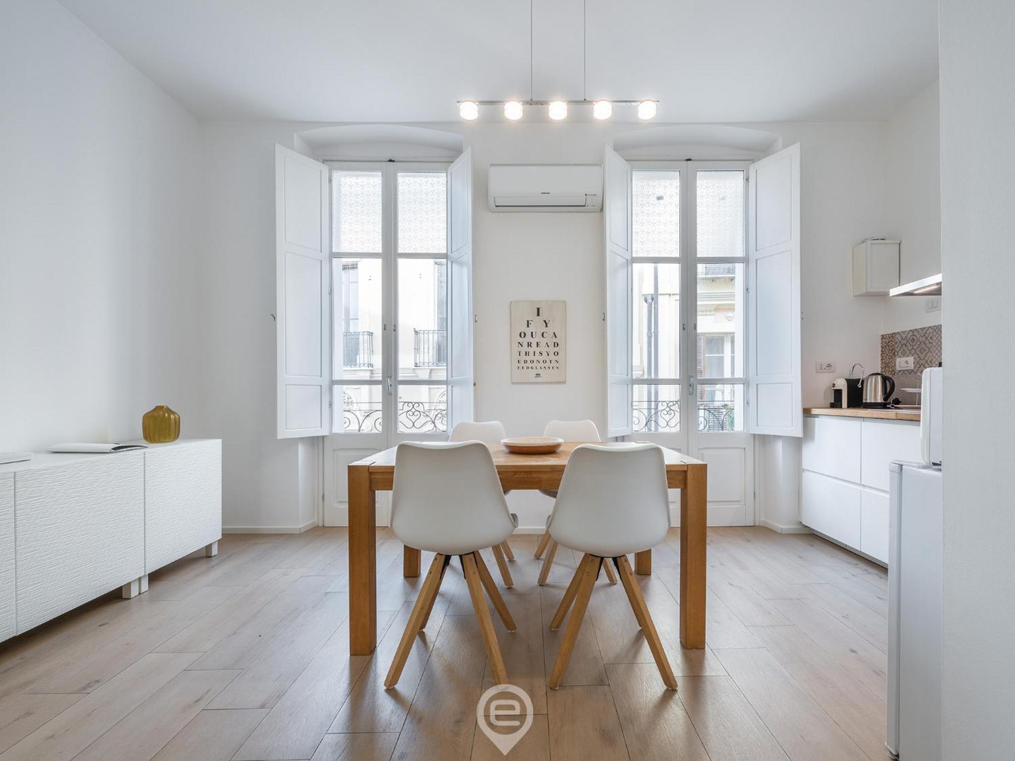 White Dream Apartment *