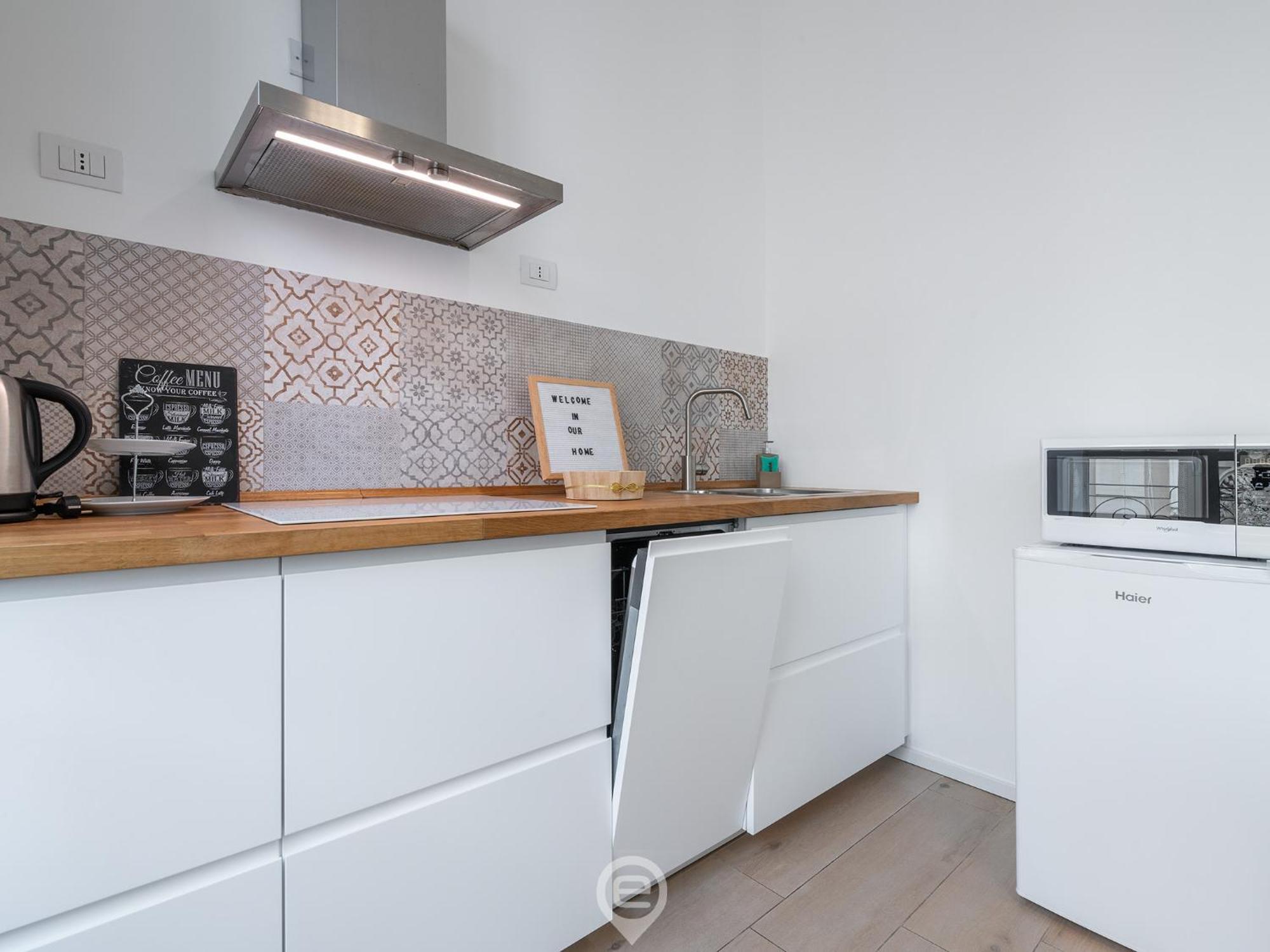 Apartment White Dream